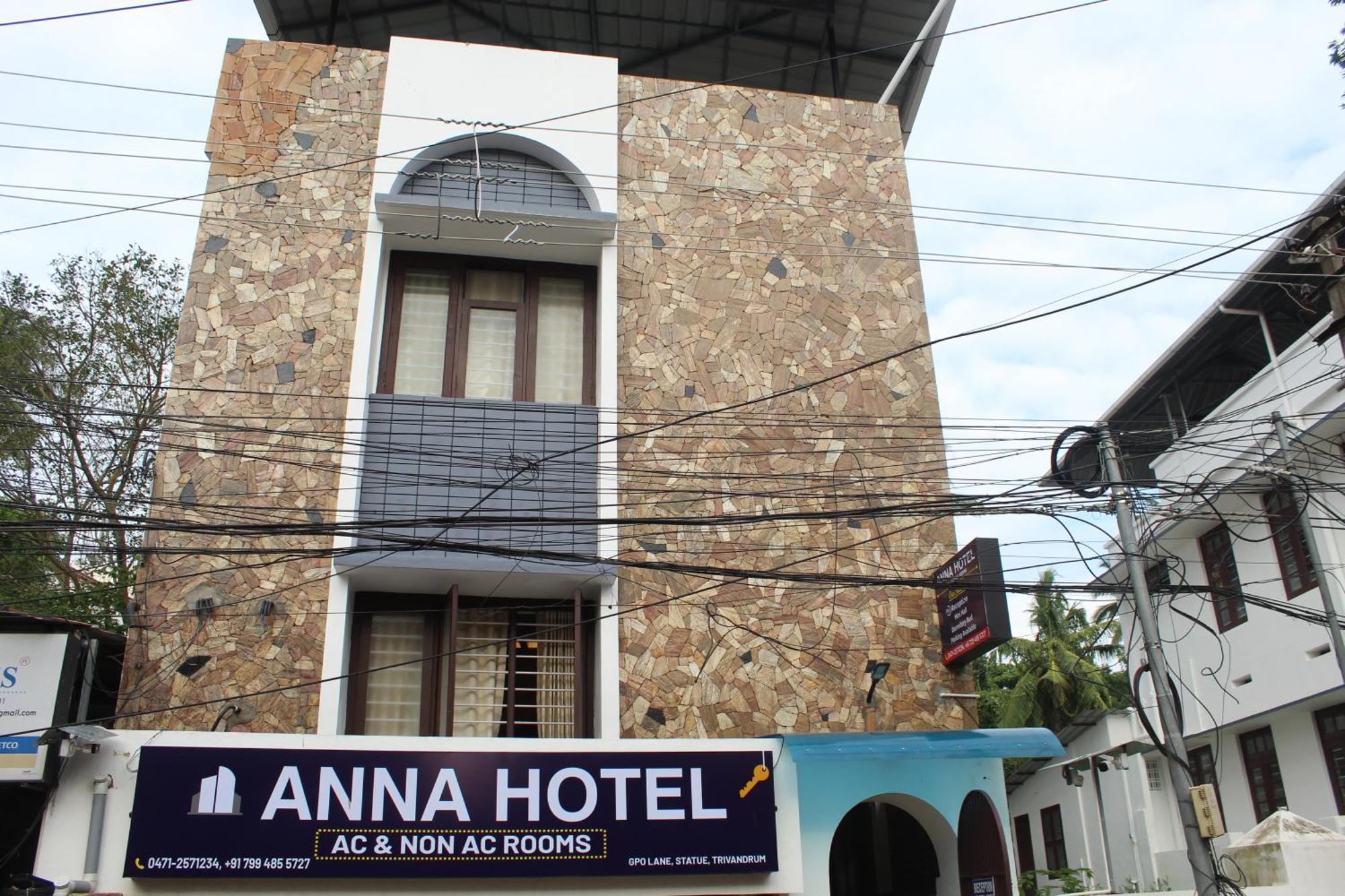 Anna Hotel 트리반드룸 외부 사진