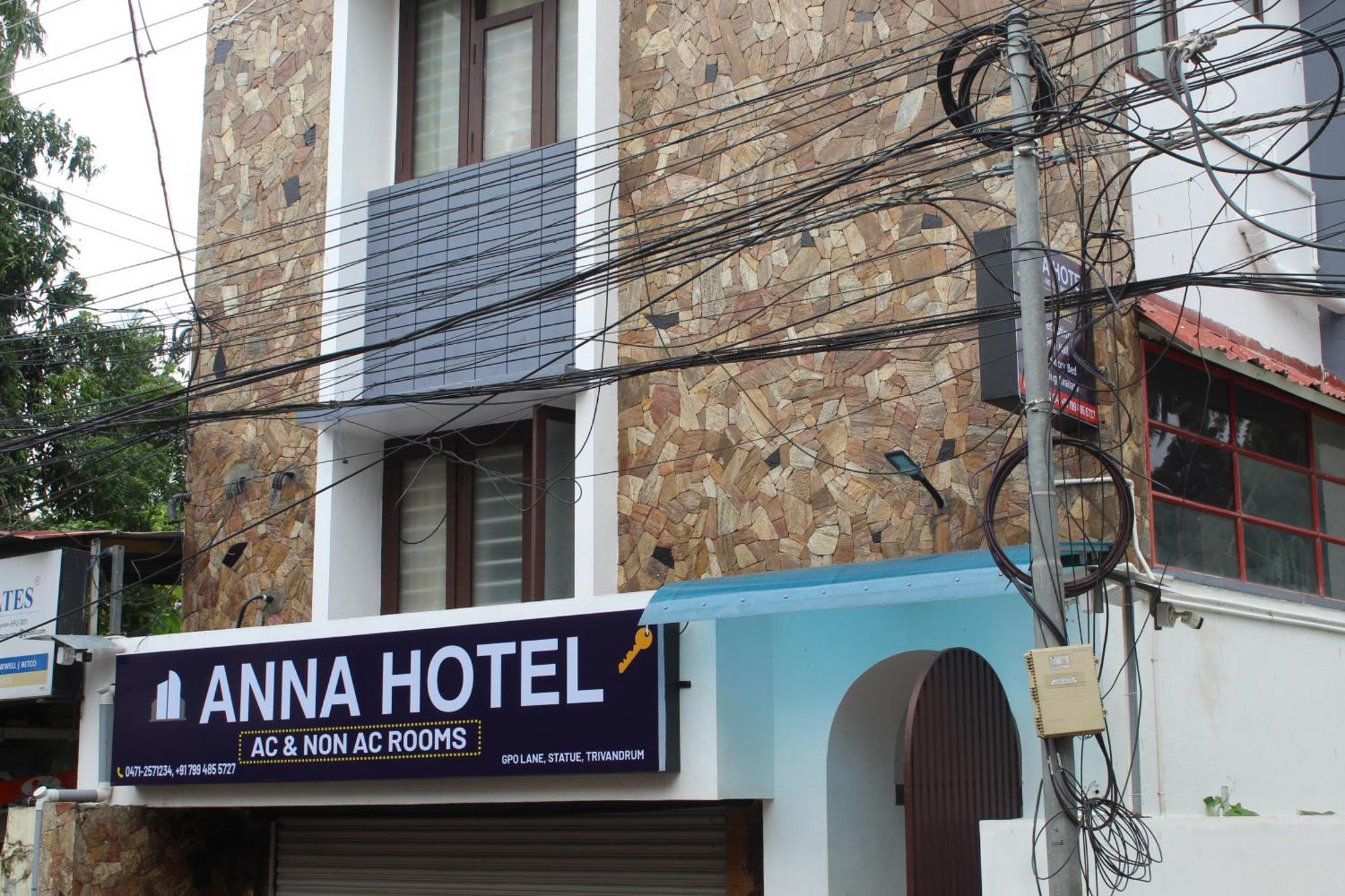 Anna Hotel 트리반드룸 외부 사진